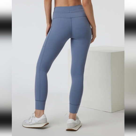 Vuori Daily Pocket Legging - Picture 3 of 6